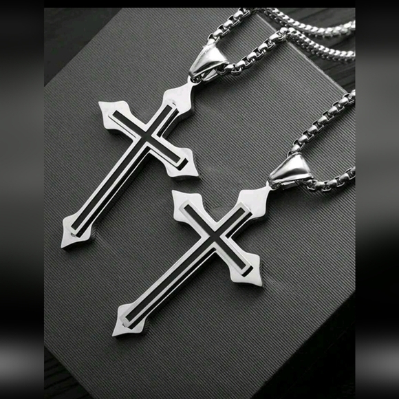 316L Stainless Steel Cross and 27.5" Lobster Clasp - Picture 3 of 6